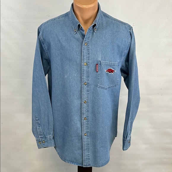 Arkansas Razorbacks Other - Vintage Arkansas Razorback denim button down collar shirt.  L